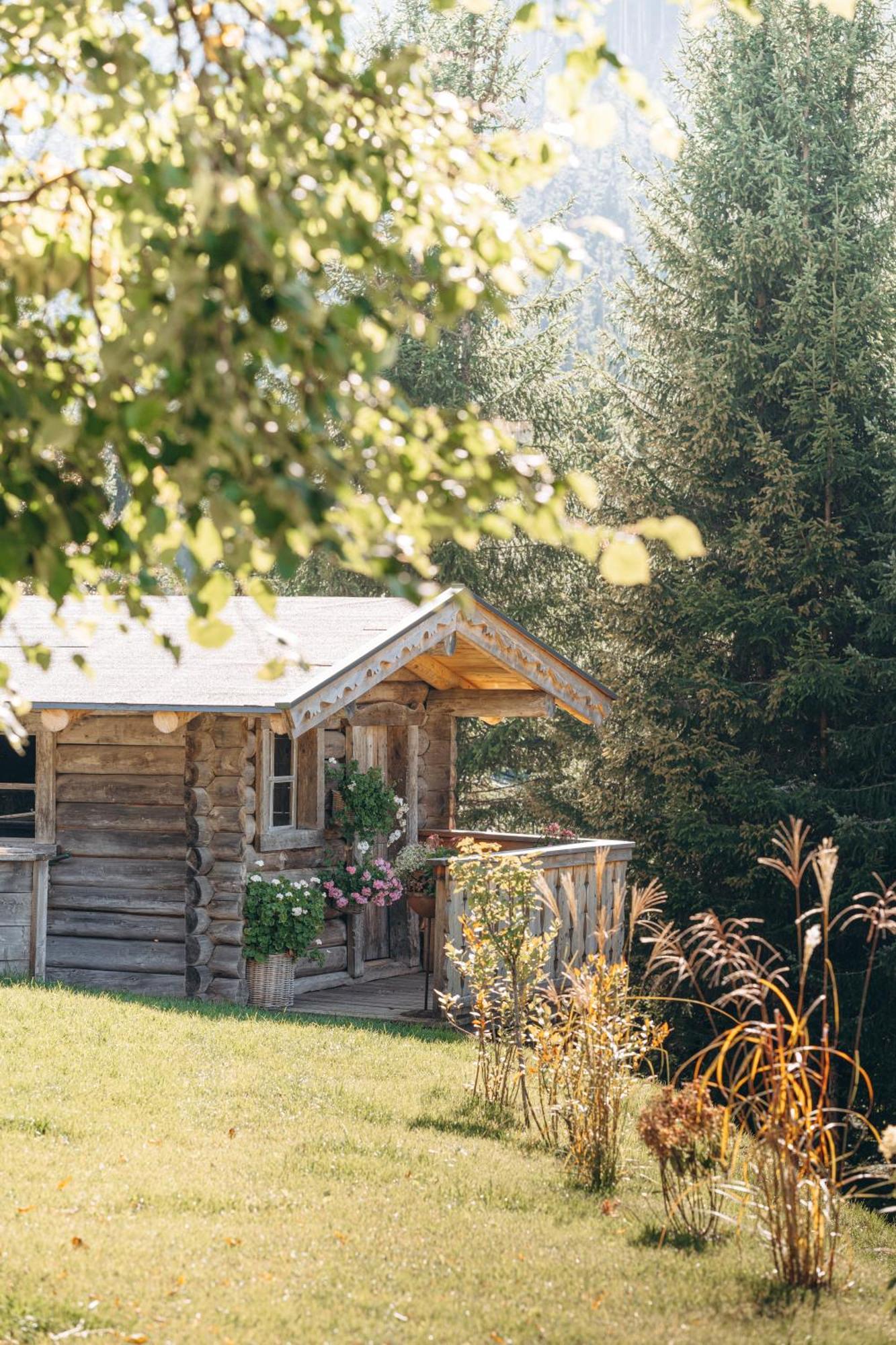 Haus Spieleck Bed & Breakfast Saalbach-Hinterglemm Exterior photo